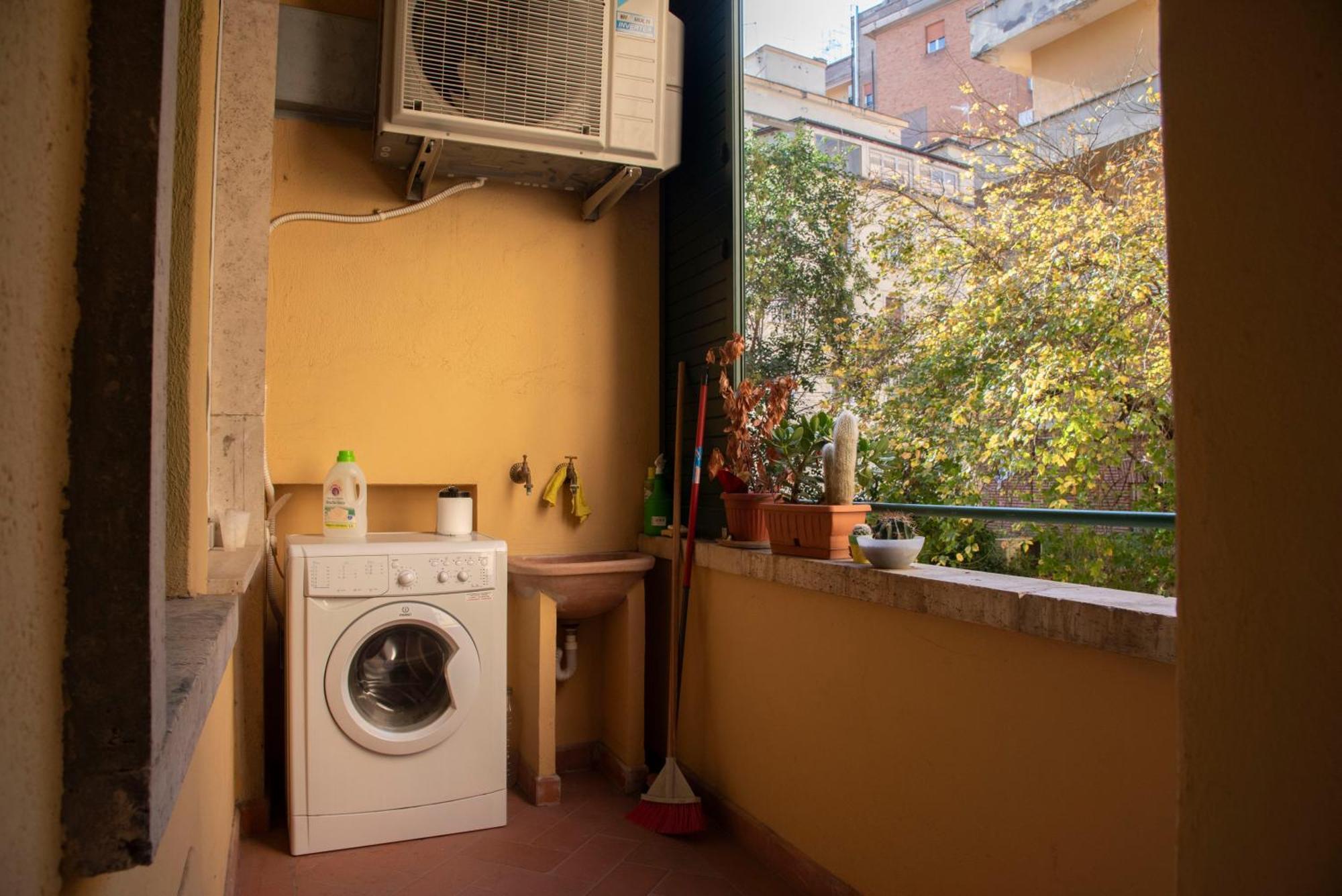 Piazzabolognastay Rome Luaran gambar